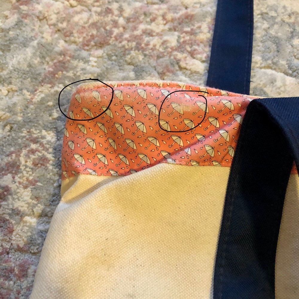 🐳 Vineyard Vines Classic Tote - Picture 5 of 14